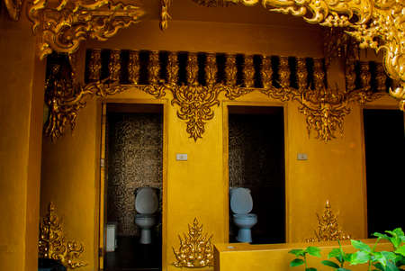 Toilet Paling Mewah Ini Ada di Thailand