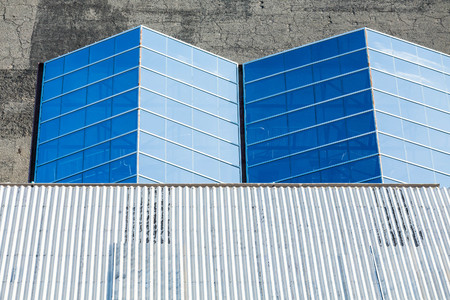 Corrugated roof foto royalty free, immagini, immagini e archivi ...
