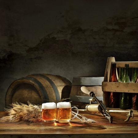 Barrel beer foto royalty free, immagini, immagini e archivi ... Botte tavolo con vetro