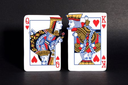 Roi et reine des cœurs cartes à jouer courtiser les uns les autres.  Banque d'images - 729115