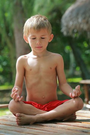 http://us.123rf.com/450wm/xmarchant/xmarchant0904/xmarchant090400196/4651454-kid-meditating-with-closed-eyes.jpg
