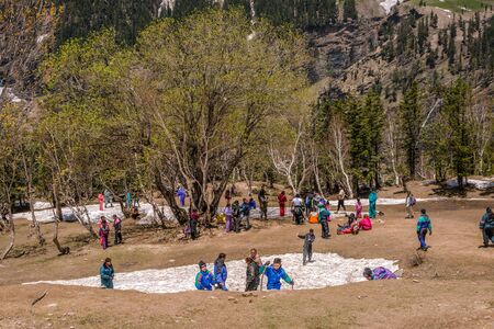 Manali, himachal pradesh, india - may 01, 2019 : tourist enjoying in gulaba. road to rohtang pass in himalayas, india