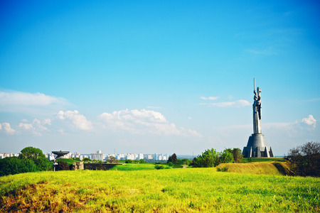 祖国の母の像は ウクライナ キエフの大祖国戦争を捧げた の写真素材 画像素材 Image