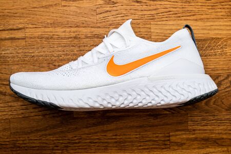 nike epic react flyknit paris