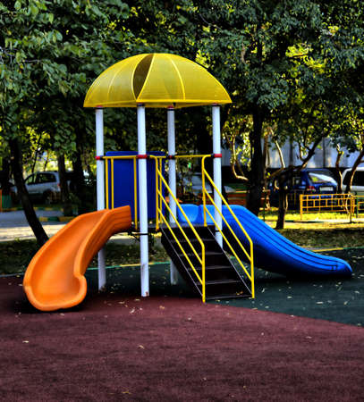 家の庭での子供の遊び場 の写真素材 画像素材 Image 家の庭での子供の遊び場 の写真素材 画像素材 Image