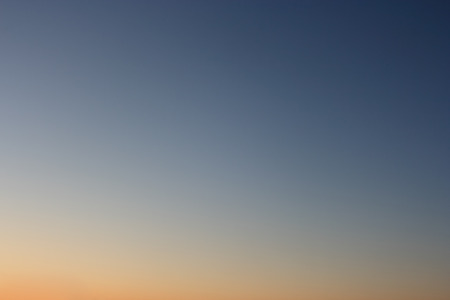 背景として夕方の空 雲のない快晴 の写真素材 画像素材 Image