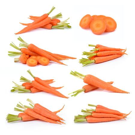 a carrot: Carrot cô lập trên nền trắng Kho ảnh