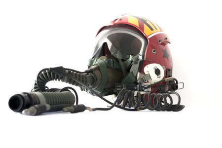 白い背景に分離されて酸素マスクと平面に対するパイロットの保護用のヘルメット の写真素材 画像素材 Image 白い背景に分離されて酸素マスクと平面に対するパイロットの保護用のヘルメット の写真素材 画像素材 Image