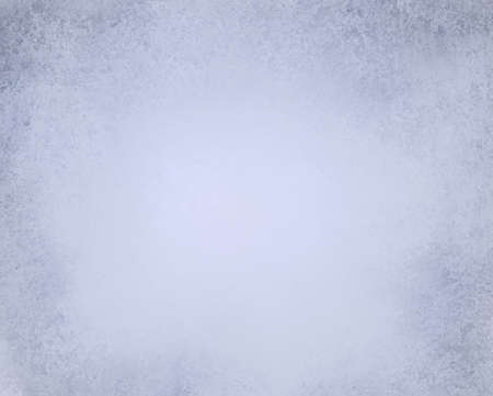 Hellblauen Hintergrund Oder Weissen Hintergrund Mit Vintage Grunge Hintergrund Textur Pergamentpapier Abstrakte Blaue Hintergrund Pastellfarben Auf Weissem Papier Canvas Leinen Textur Mit Leichten Steigung Cente Lizenzfreie Fotos Bilder Und Stock