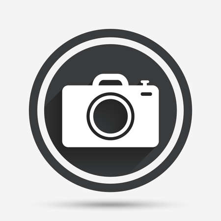 流行に敏感な写真のカメラ記号のアイコン レトロなカメラのシンボル サークル シャドウと枠線含むフラットなボタン ベクトルのイラスト素材 ベクタ Image 流行に敏感な写真のカメラ記号のアイコン レトロなカメラのシンボル サークル シャドウと枠線含むフラットなボタン ベクトルのイラスト素材 ベクタ Image