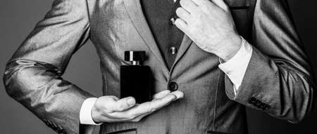 Parfum Homme Imágenes y Fotos - 123RF