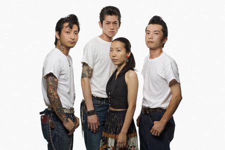 2 アジア人男性はロカビリー服 の写真素材 画像素材 Image