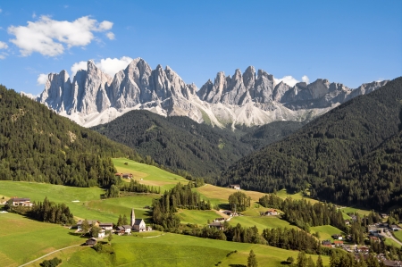 Odles、南チロル、イタリア ドロミテの絶景の写真素材・画像素材