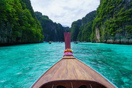 Speedboat Phi Phi Stock Photos and Images - 123RF
