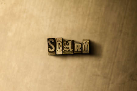 怖い グランジ ビンテージのクローズ アップは 金属の背景上の単語をタイプセットします ロイヤリティ フリーのストック イラスト素材 オンライン バナー広告やダイレクト メールに使用できます の写真素材 画像素材 Image 7213