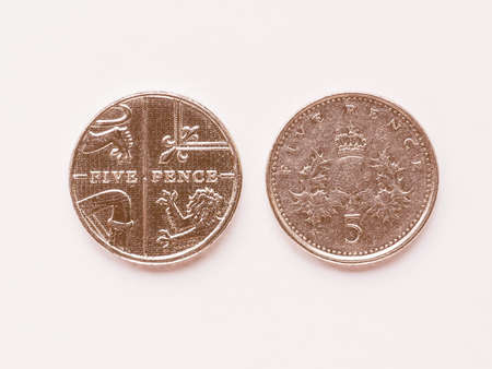 イギリス 5 ペンス硬貨ヴィンテージの通貨 の写真素材 画像素材 Image イギリス 5 ペンス硬貨ヴィンテージの通貨 の写真素材 画像素材 Image