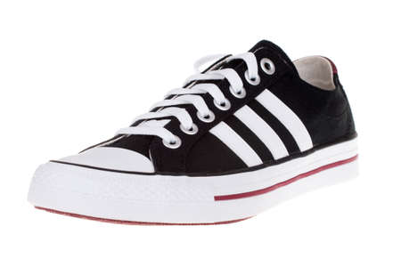 chaussure adidas 3 stripes