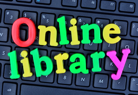 Palabras De La Biblioteca En LÃnea En El Primer Del Teclado De ...