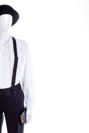 Elegante Blusa Blanca Y Tirantes. Camisa Clásica Blanca Para Elegante Blusa Blanca Y Tirantes. Camisa Clásica Blanca Para