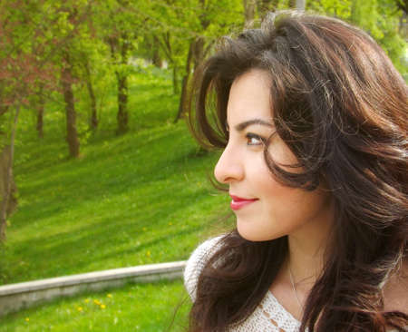 かわいいトルコの女性は笑みを浮かべてします アナログの暖かい効果 の写真素材 画像素材 Image かわいいトルコの女性は笑みを浮かべてします アナログの暖かい効果 の写真素材 画像素材 Image