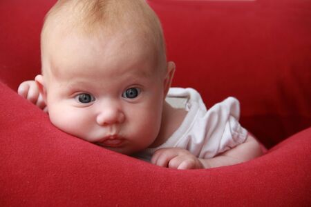 生後 3 ヶ月のかわいい赤ちゃん の写真素材 画像素材 Image 生後 3 ヶ月のかわいい赤ちゃん の写真素材 画像素材 Image