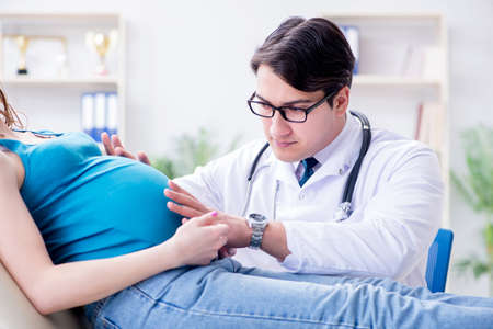 Doctor romance with pregnant lady