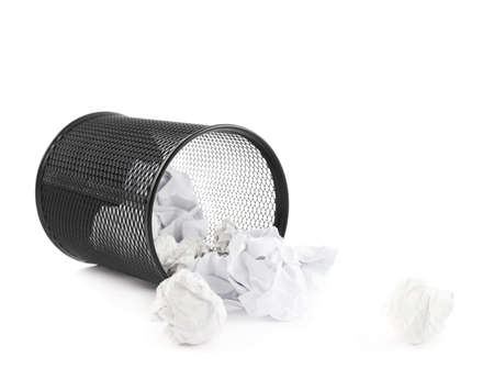 Poubelle Bureau Noir : Le papier de bureau poubelle noir bin couché sur le côté à côté