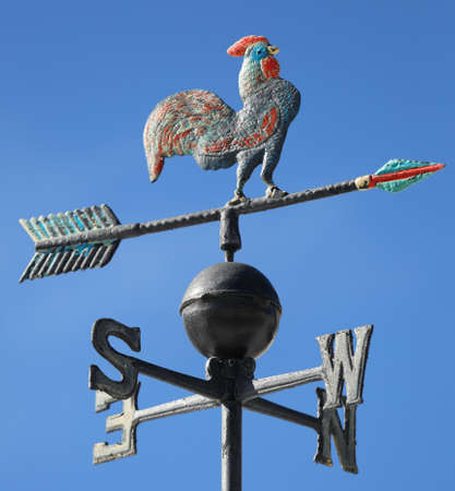 Flügel, Um Den Wind Mit Den Pfeilen Der Himmelsrichtungen Zu ...