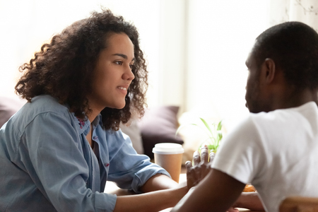 Dating mixed race meisje