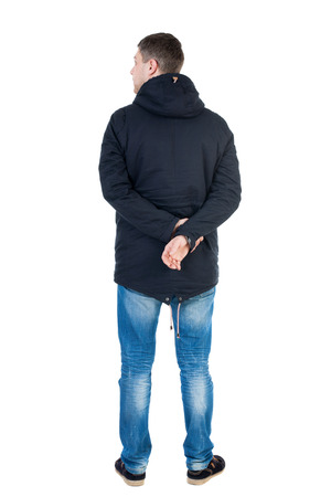 冬のジャケットお探しでハンサムな男の後ろ姿 パーカーで若い男が立っています リア人のコレクションを表示します 人の裏面表示 白い背景に分離されました フード付きの黒ジャケットの男は悲しそうに見下ろします の写真素材 画像素材 Image 冬のジャケットお探しでハンサムな男の後ろ姿 パーカーで若い男が立っています リア人のコレクションを表示します 人の裏面表示 白い背景に分離されました フード付きの黒ジャケットの男は悲しそうに見下ろします の写真素材 画像素材 Image