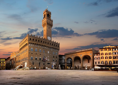 Plac signoria we florencji o wschodzie słońca, włochy