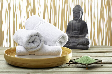 FürdÅszobai kiegészÃtÅk a buddha szobor royalty free stock fotók ... Fürdőszobai kiegészítők