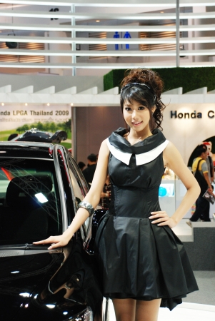 バンコク タイ 3 月 29 日 かわいい女の子のタイ国際モーター博覧会 09 09 年 3 月 29 日にタイのバンコクでのブース の写真素材 画像素材 Image 2754