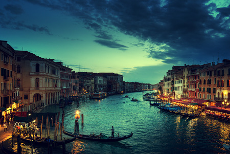 イタリア ヴェネツィアの大運河の夜景 の写真素材 画像素材 Image 3236 イタリア ヴェネツィアの大運河の夜景 の写真素材 画像素材 Image 3236
