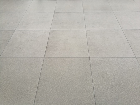 遠近法ビューでタイルで舗装された白い床の経路 歩道用の地面 背景 テクスチャ またはイメージ モンタージュとして使用します の写真素材 画像素材 Image 遠近法ビューでタイルで舗装された白い床の経路 歩道用の地面 背景 テクスチャ またはイメージ モンタージュとして使用します の写真素材 画像素材 Image