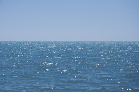 夏の風景海と水上の地平線 の写真素材 画像素材 Image 夏の風景海と水上の地平線 の写真素材 画像素材 Image