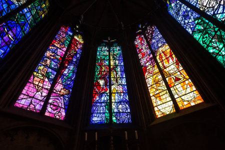 134.贅沢アルパカ素材◎伊ナポリの至宝「マリオムスカリエッロ」リッチなグレージュ色で魅せる!!!至極の1枚仕立てチェスターコート 44 S 聖母マリア、ステンド グラスの窓で、聖マルティン教会