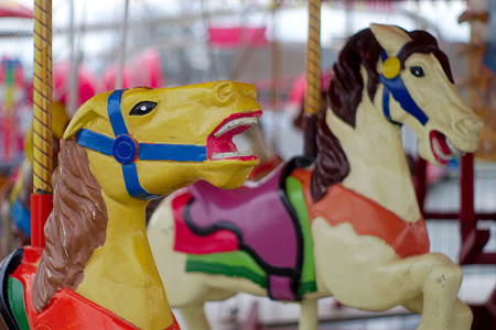 ヴィンテージアメリカ鉄馬メリーゴーランド遊具