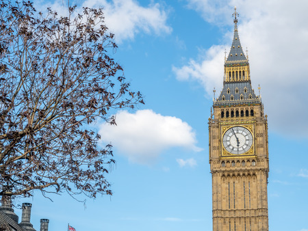 ビッグベン時計台 ロンドン イギリスの重要なランドマーク 正式名称はウェストミン スター宮殿の時計の大きな鐘です の写真素材 画像素材 Image