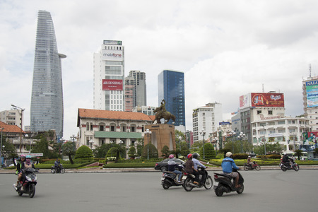 The landscape of Saigon: Đường phố trung tâm của Thành phố Hồ Chí Minh với Bitexco Financial Tower và tòa nhà hiện đại, Việt Nam - 20140729