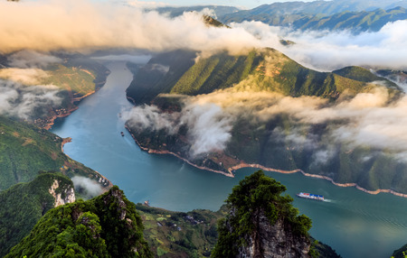 The Mountains And Rivers Are Magnificent Under The Setting Sun