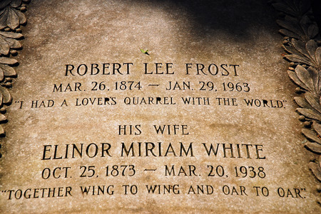 詩人ロバート フロストと彼の妻の墓 の写真素材 画像素材 Image