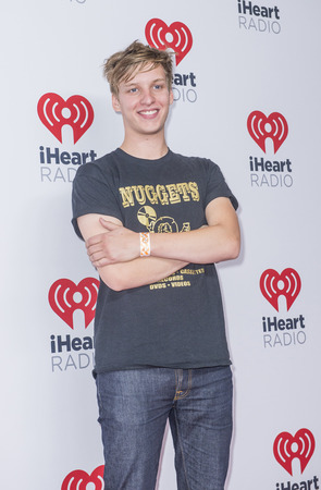 Las Vegas Sep 19 シンガー ソング ライター ジョージ エズラ ラスベガス ネバダ州の 15 年 9 月 19 日に 15 Iheartradio Mgm グランド ガーデン アリーナでの音楽祭に出席します の写真素材 画像素材 Image Las Vegas Sep 19 シンガー ソング ライター ジョージ エズラ ラスベガス ネバダ州の 15 年 9 月 19 日に 15 Iheartradio Mgm グランド ガーデン アリーナでの音楽祭に出席します の写真素材 画像素材 Image