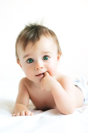 raros abundantes en el alicantes 6839571-little-boy-with-green-eyes