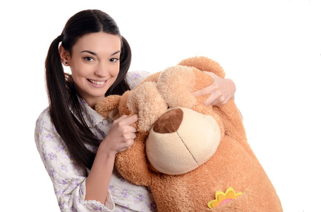 大きなテディベアで眠っている女の子 美しい少女は 大きなクマのぬいぐるみを持って眠りに落ちる の写真素材 画像素材 Image 大きなテディベアで眠っている女の子 美しい少女は 大きなクマのぬいぐるみを持って眠りに落ちる の写真素材 画像素材 Image