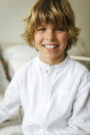 金髪美少年の肖像画 の写真素材 画像素材 Image