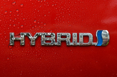 Toyota Prius 4 - Emblema - Berlim, Alemanha - 09/08/2017 - Logotipo Azul Da  Empresa Para Carros Híbridos Da Toyota Fotos, Retratos, Imágenes Y  Fotografía De Archivo Libres De Derecho. Image 86775161.