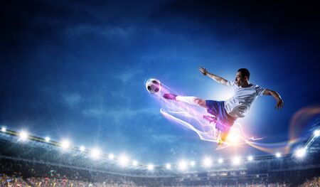 301 5 フットボール選手 の写真素材 ストックフォト 123rf 301 5 フットボール選手 の写真素材 ストックフォト 123rf