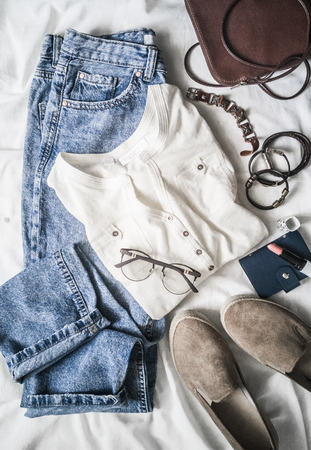 Summer women's fashion clothes set mom's jeans, suede sneakers,.. Summer women's fashion clothes set mom's jeans, suede sneakers,..