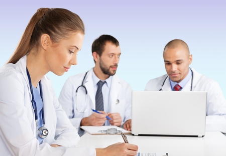 Arzt Gesundheitswesen Und Medizin Arztliche Untersuchung Lizenzfreie Fotos Bilder Und Stock Fotografie Image 42701185